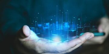 From Sci-Fi to Reality : New Breakthrough Could Bring Holograms to Your Phone