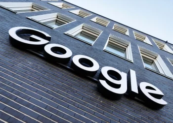 Google rolls out its AI ‘Flight Deals’ tool globally, adds latest travel features in Search