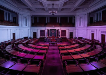 Crypto Bill Stalls as Democrats Reject DOJ-Only Ethics Enforcement