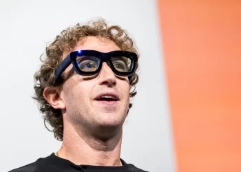 Meta’s new Glimmer AI model offers a hint at Zuckerberg’s personal intelligence vision