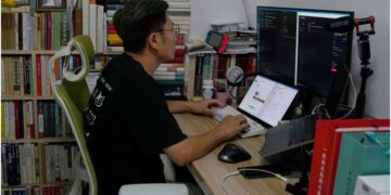 Workers in worry over being replaced as they adapt to the developing impact of AI on jobs